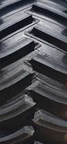 R4 Agricultural lug tread pattern image