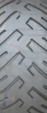 Speedway 2 tread pattern image